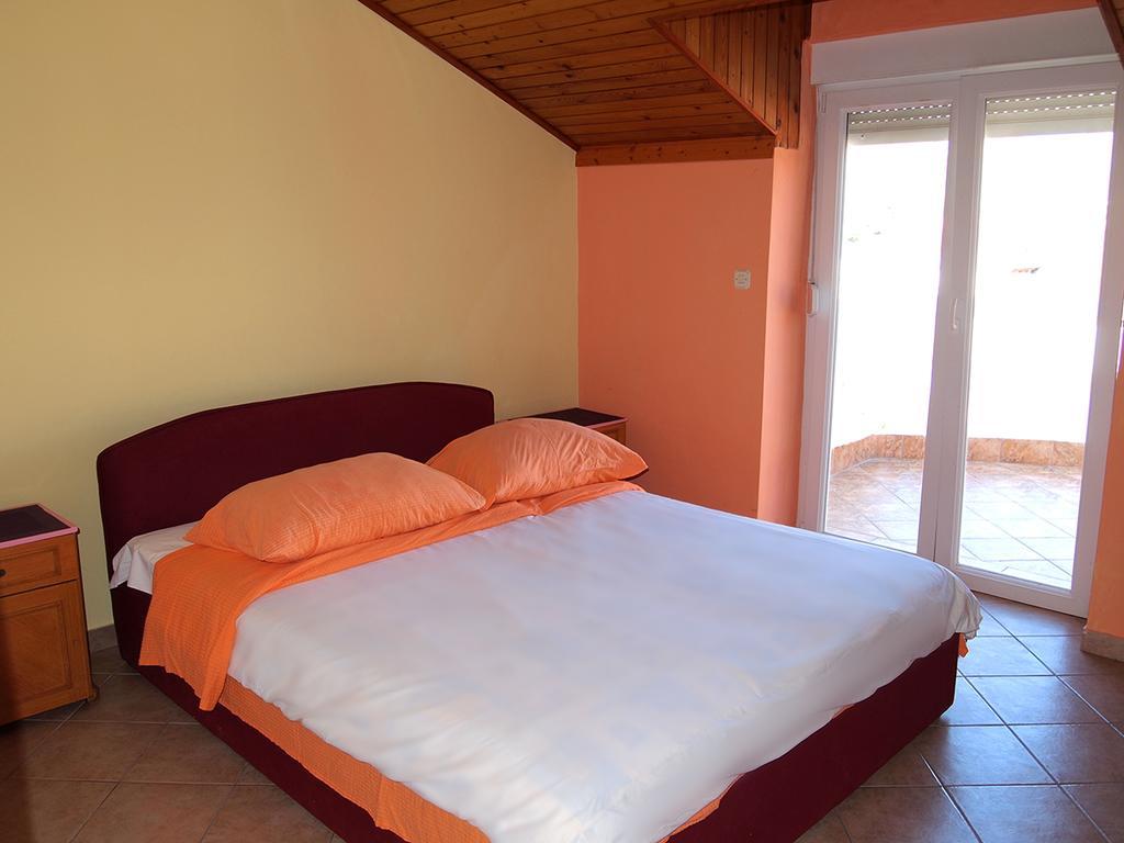 Apartmani Delfin Grebaštica Esterno foto