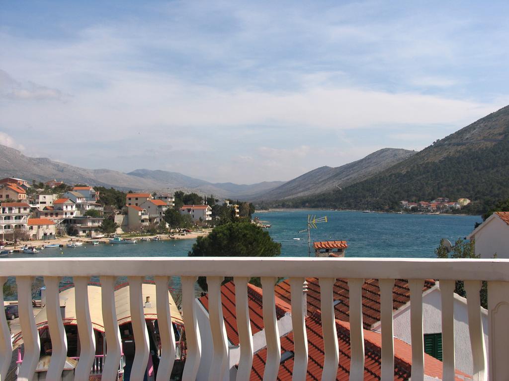 Apartmani Delfin Grebaštica Esterno foto