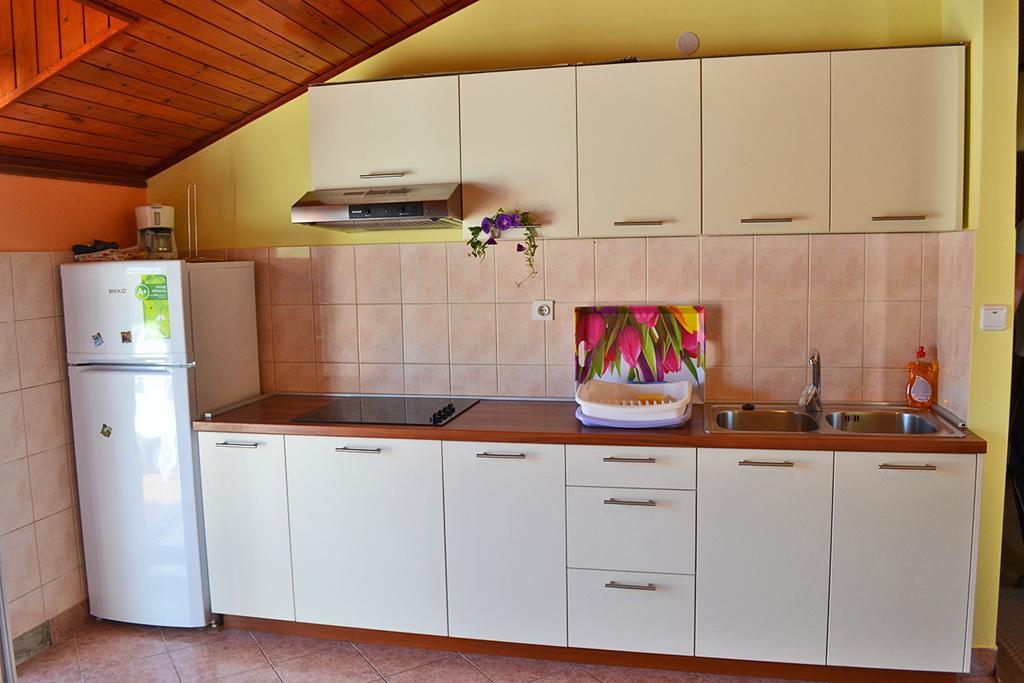 Apartmani Delfin Grebaštica Esterno foto