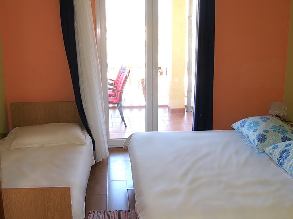Apartmani Delfin Grebaštica Esterno foto