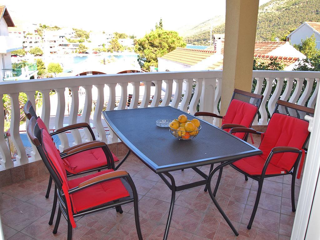 Apartmani Delfin Grebaštica Esterno foto