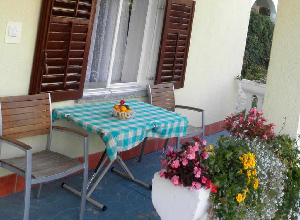 Apartmani Delfin Grebaštica Esterno foto