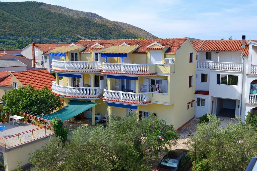 Apartmani Delfin Grebaštica Esterno foto