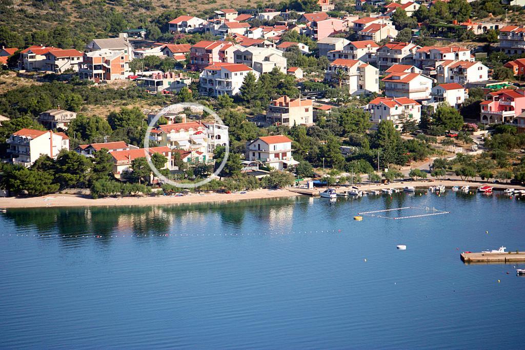 Apartmani Delfin Grebaštica Esterno foto