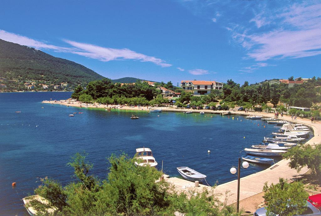 Apartmani Delfin Grebaštica Esterno foto